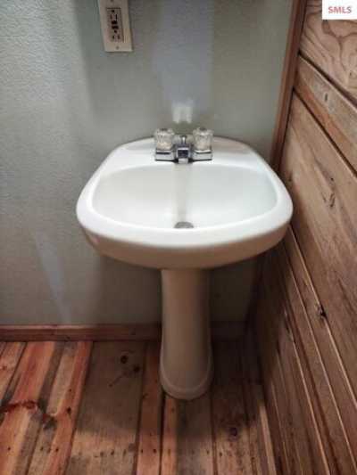 Home For Sale in Moyie Springs, Idaho