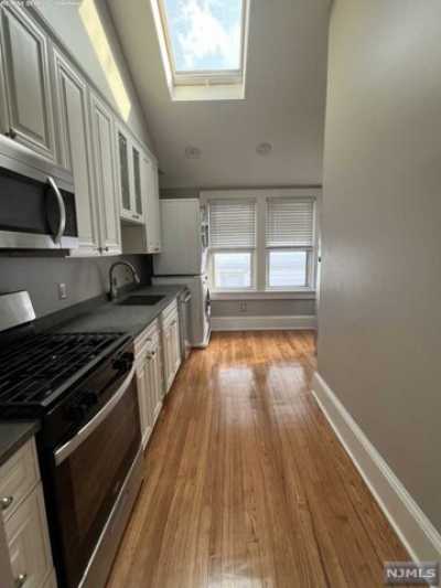 Home For Rent in Lyndhurst, New Jersey