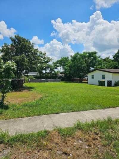 Residential Land For Sale in Homestead, Florida