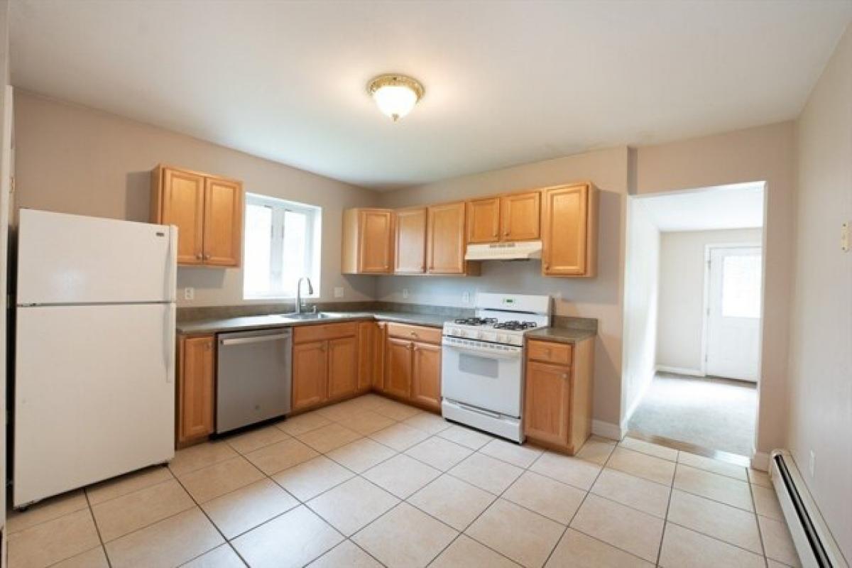 Picture of Home For Rent in Weymouth, Massachusetts, United States