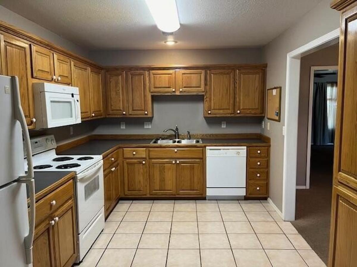 Picture of Home For Sale in Russellville, Arkansas, United States