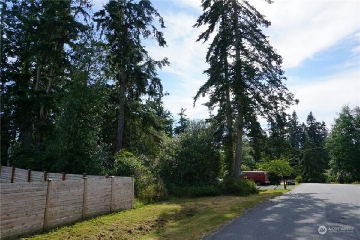 Picture of Residential Land For Sale in Coupeville, Washington, United States