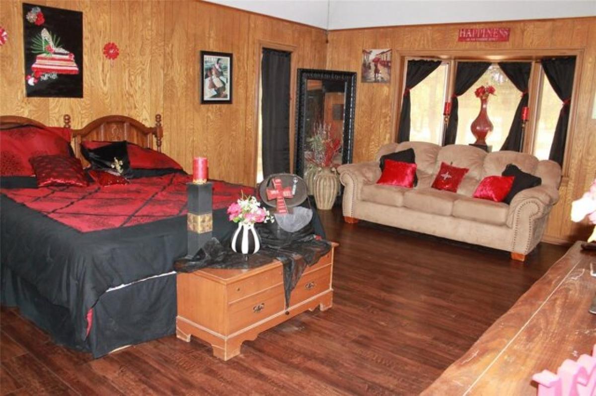 Picture of Home For Sale in Clyde, Texas, United States