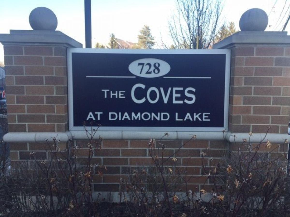 Picture of Apartment For Rent in Mundelein, Illinois, United States