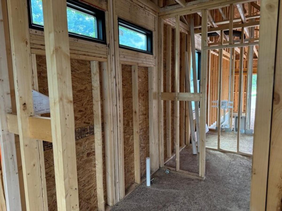 Picture of Home For Sale in Ada, Michigan, United States