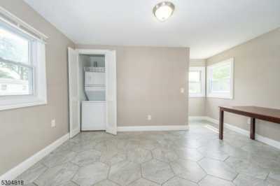 Apartment For Rent in 