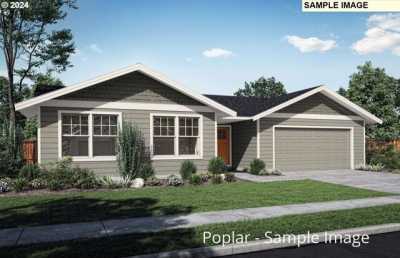 Home For Sale in Boardman, Oregon