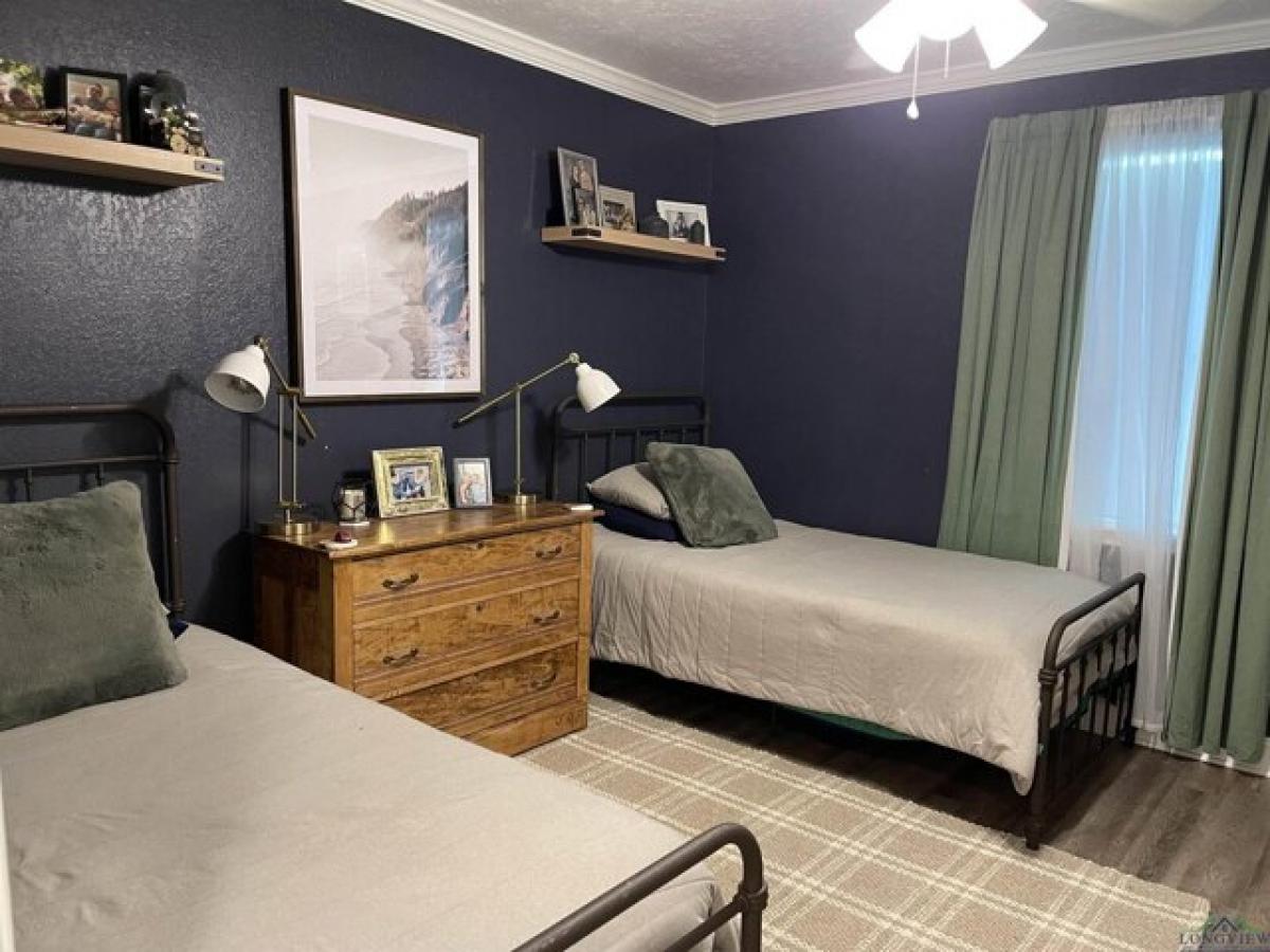 Picture of Home For Sale in Carthage, Texas, United States