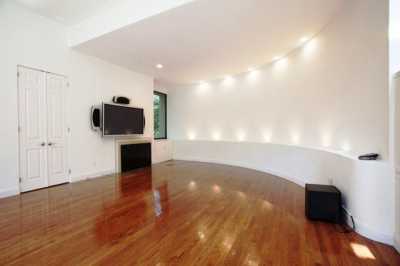 Home For Rent in Alpine, New Jersey