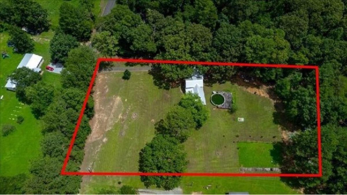 Picture of Home For Sale in Cave Spring, Georgia, United States