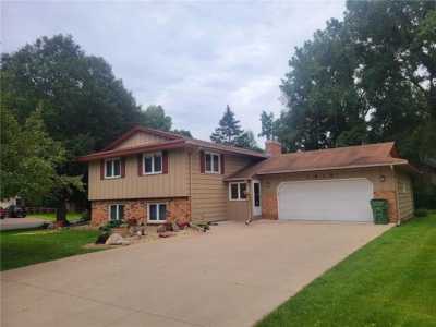 Home For Sale in New Brighton, Minnesota