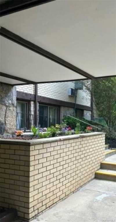 Home For Sale in Spring Valley, New York