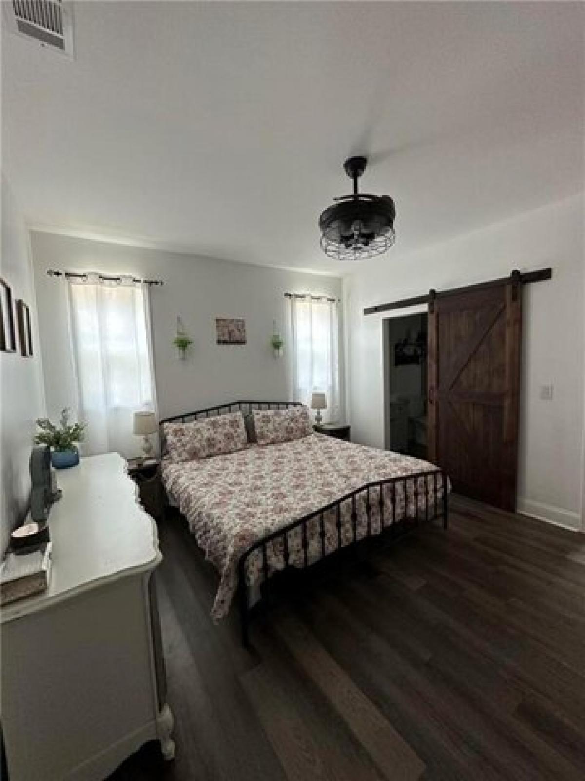 Picture of Home For Sale in Grantville, Georgia, United States