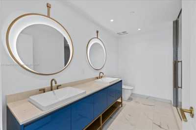 Home For Rent in Coconut Grove, Florida