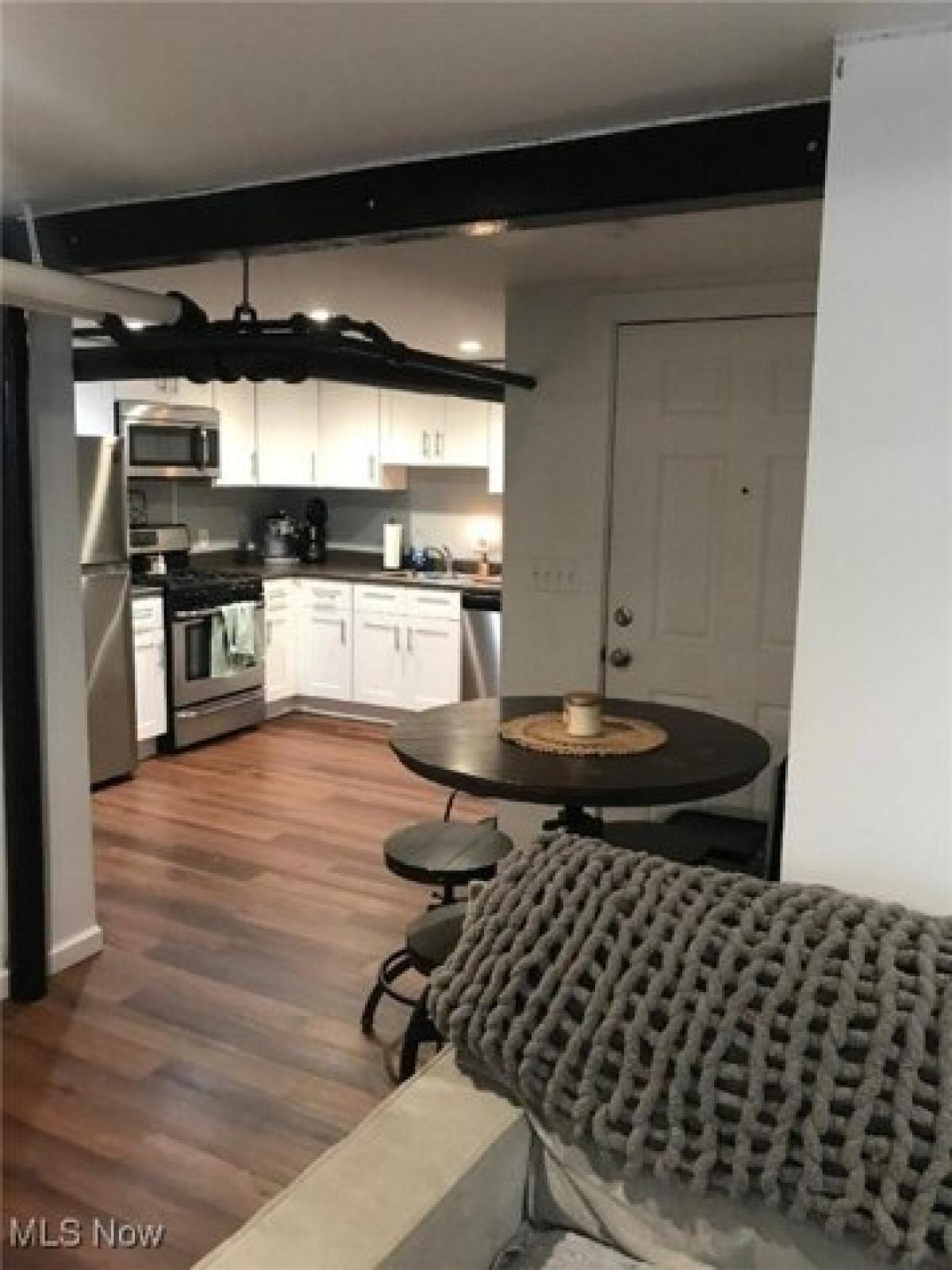 Picture of Apartment For Rent in Lakewood, Ohio, United States