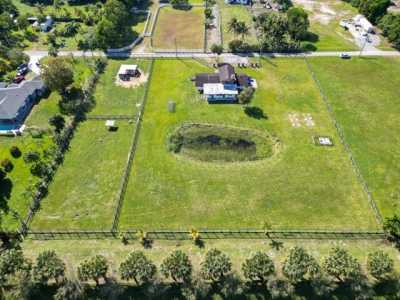 Home For Sale in Southwest Ranches, Florida