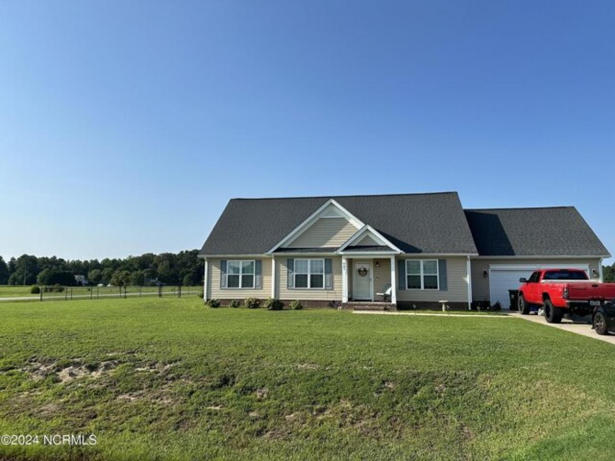 Picture of Home For Sale in Shawboro, North Carolina, United States