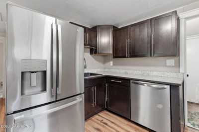 Home For Sale in Pinehurst, Idaho