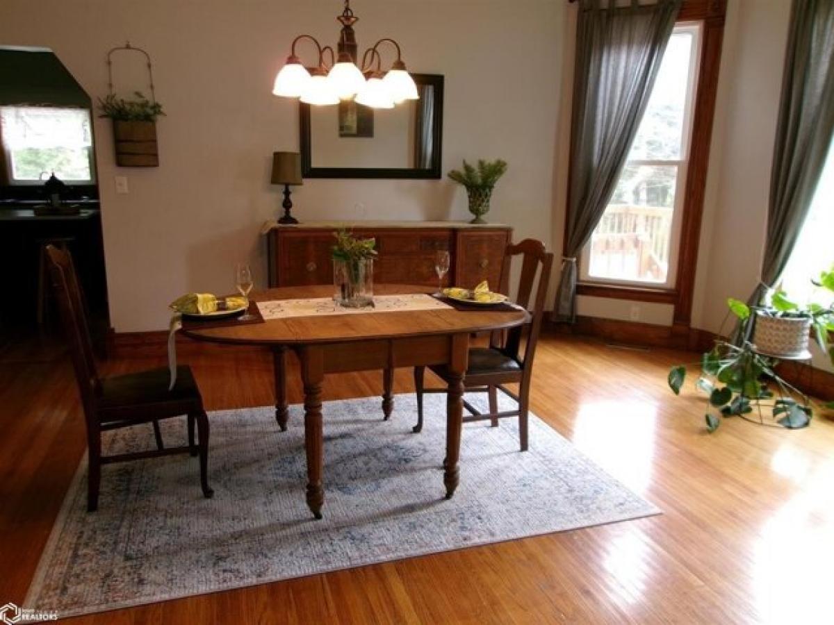 Picture of Home For Sale in Atlantic, Iowa, United States