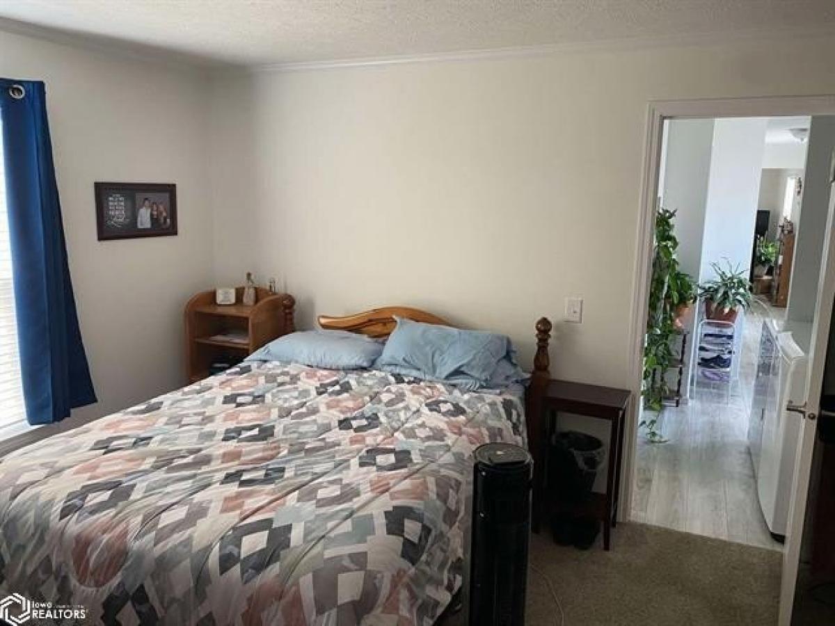 Picture of Home For Sale in Mount Pleasant, Iowa, United States