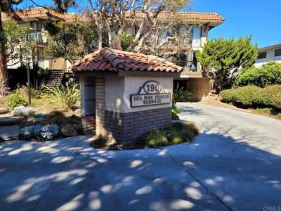 Home For Rent in Solana Beach, California