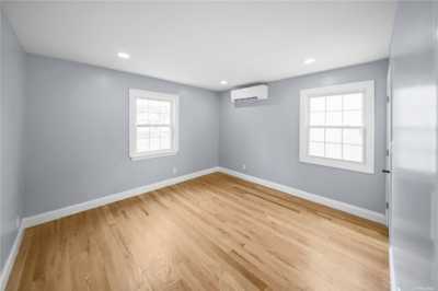 Home For Sale in Valley Stream, New York