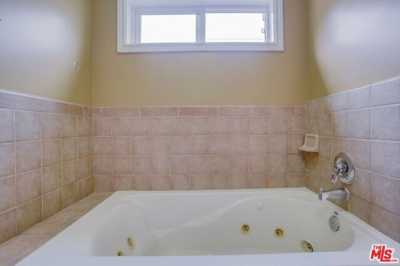 Home For Rent in Hawthorne, California