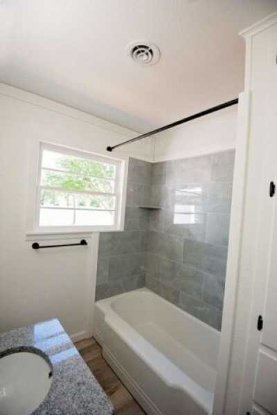 Home For Sale in Jacksboro, Texas