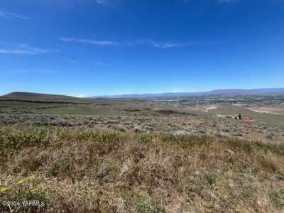 Residential Land For Sale in Yakima, Washington