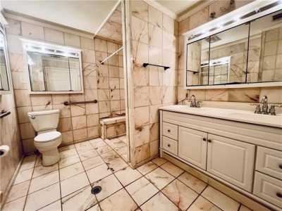 Home For Sale in Pineville, Louisiana