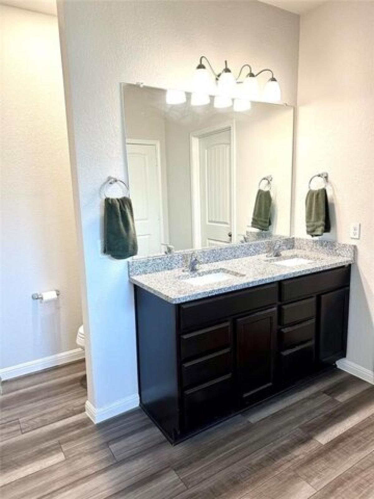 Picture of Home For Sale in Burnet, Texas, United States