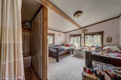 Home For Sale in Spirit Lake, Idaho