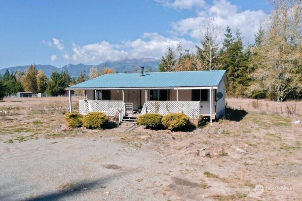 Picture of Home For Sale in Concrete, Washington, United States
