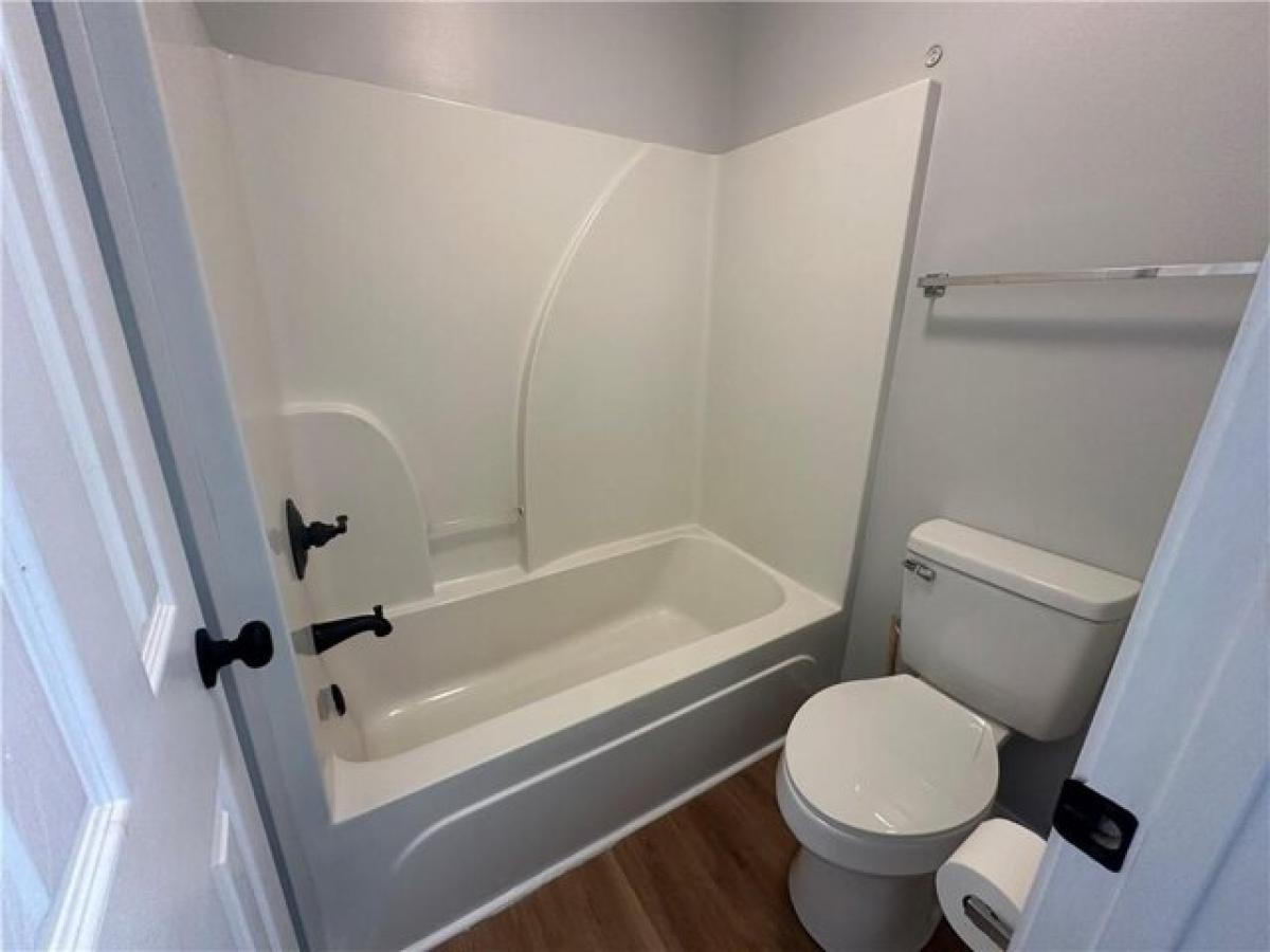 Picture of Home For Sale in Theodore, Alabama, United States