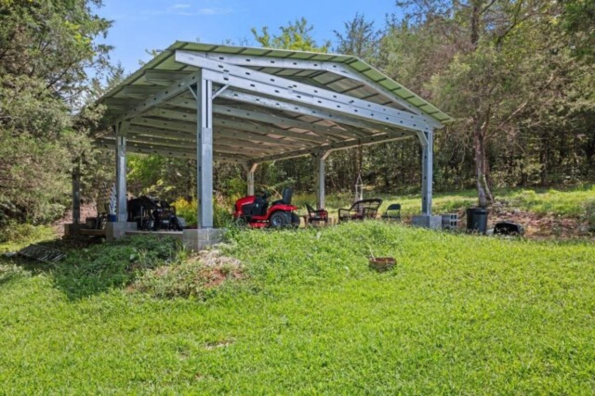 Picture of Residential Land For Sale in Watertown, Tennessee, United States