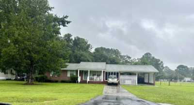 Home For Sale in Walterboro, South Carolina
