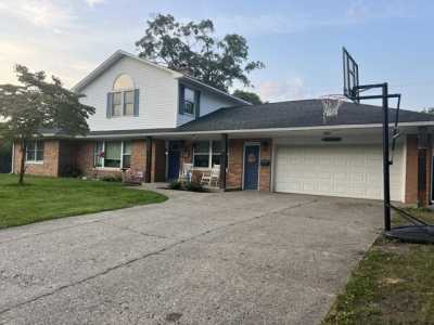 Home For Sale in North Muskegon, Michigan