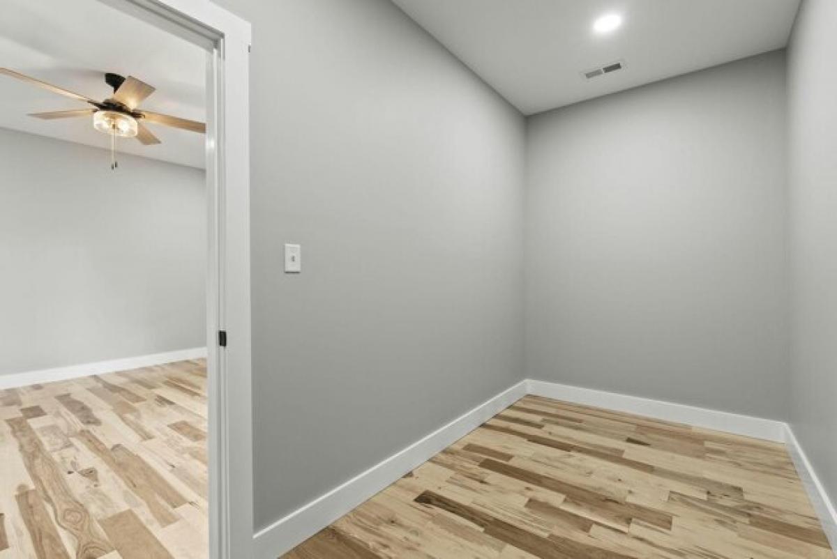 Picture of Home For Sale in Cynthiana, Kentucky, United States