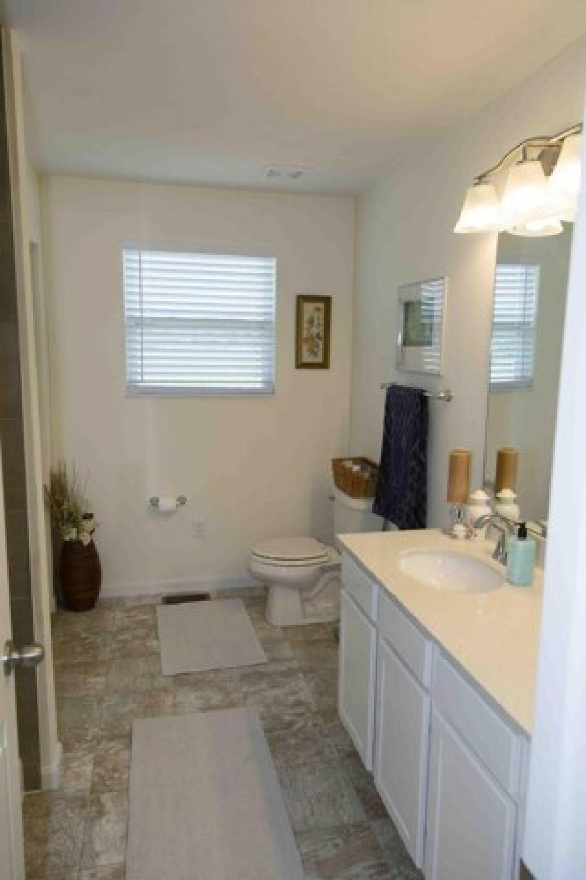 Picture of Home For Sale in Burlington, Kentucky, United States