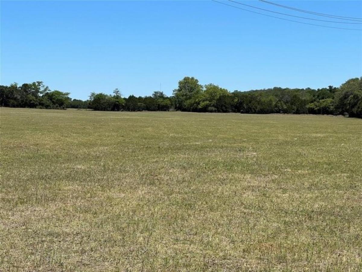 Picture of Residential Land For Sale in Leander, Texas, United States