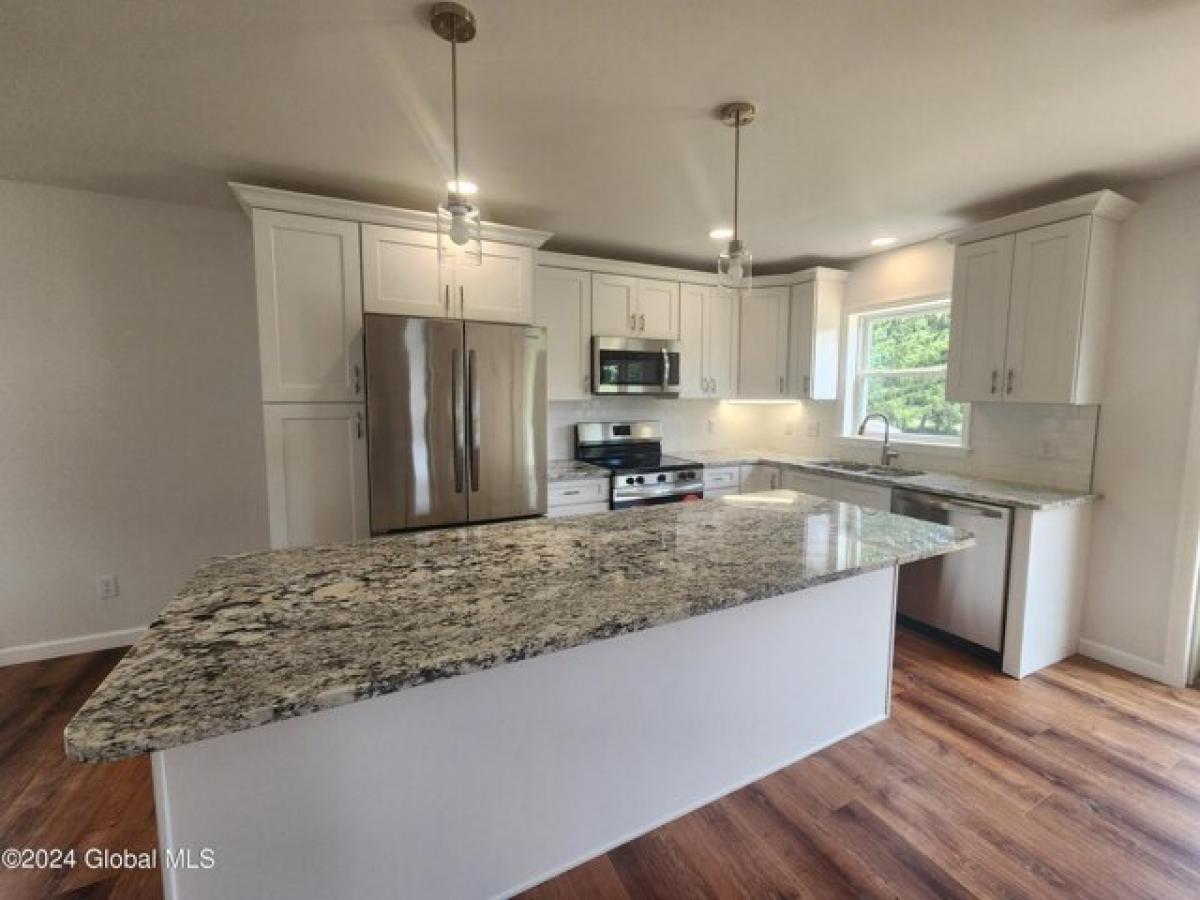 Picture of Home For Sale in Cobleskill, New York, United States