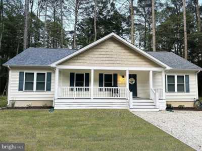 Home For Sale in Bridgeville, Delaware