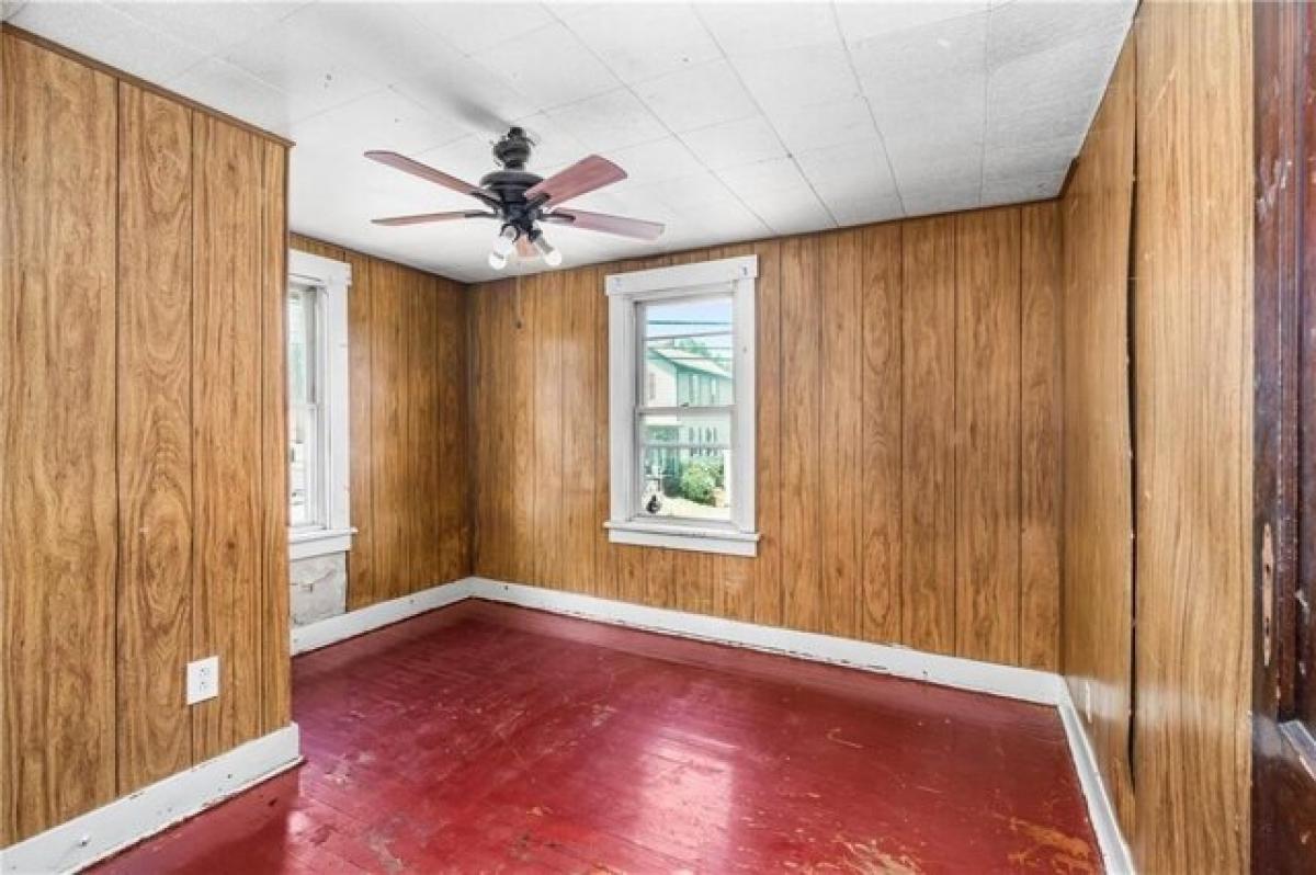 Picture of Home For Sale in Monaca, Pennsylvania, United States