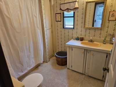 Home For Sale in Lincoln, New Hampshire