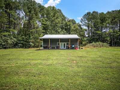 Home For Sale in Five Points, Tennessee