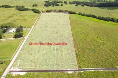 Residential Land For Sale in Fort Denaud, Florida