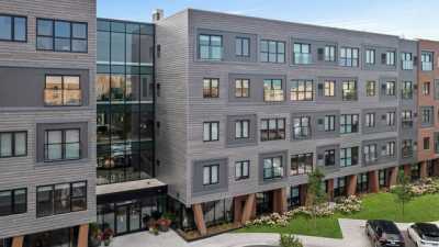 Apartment For Rent in Highland Park, Illinois