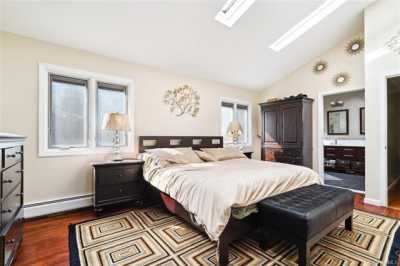 Home For Sale in Nanuet, New York