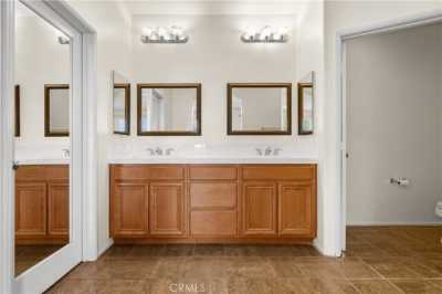 Home For Sale in Stevenson Ranch, California