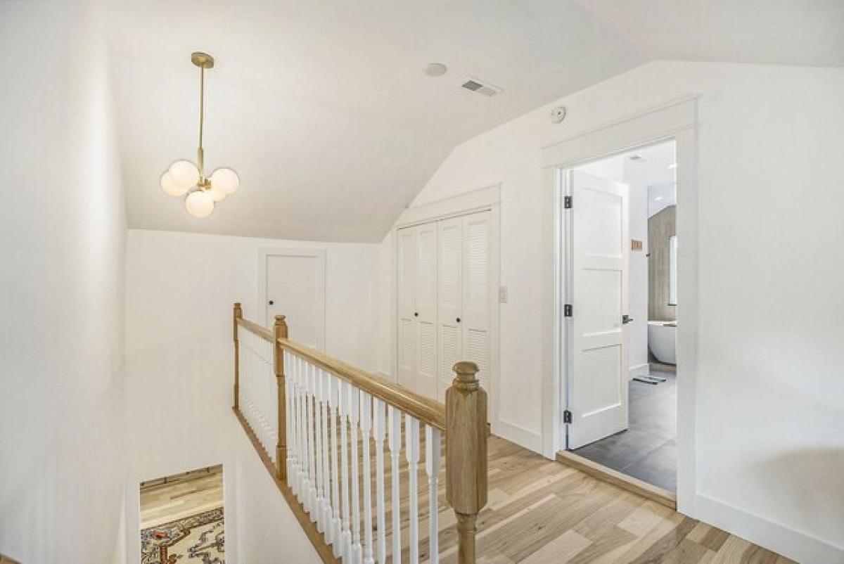 Picture of Home For Sale in Fennville, Michigan, United States